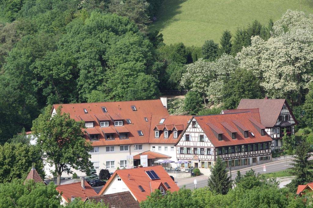 Akzent Hotel Goldener Ochsen Cröffelbach Kültér fotó
